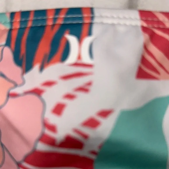 Hurley Tropical Print Bikini Set - Picture 5 of 6